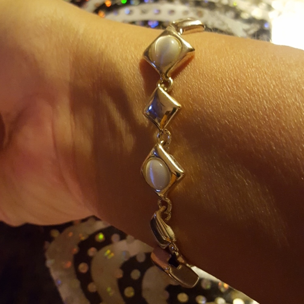 New magnetic opal bracelet 8 in